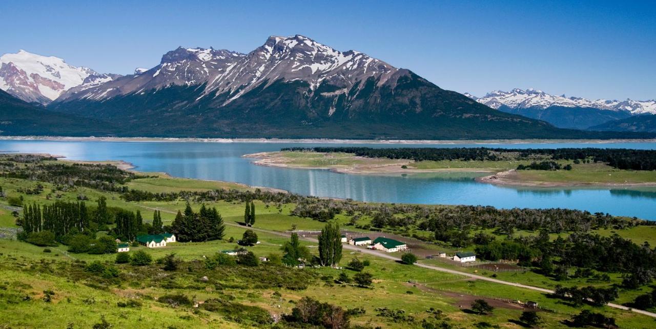 Estancia Nibepo Aike Colonia Francisco Perito Moreno Exterior photo