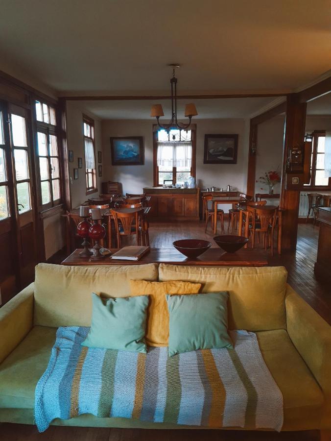 Estancia Nibepo Aike Colonia Francisco Perito Moreno Exterior photo